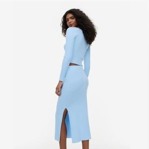 H&M Ribbed Blue Pencil Skirt